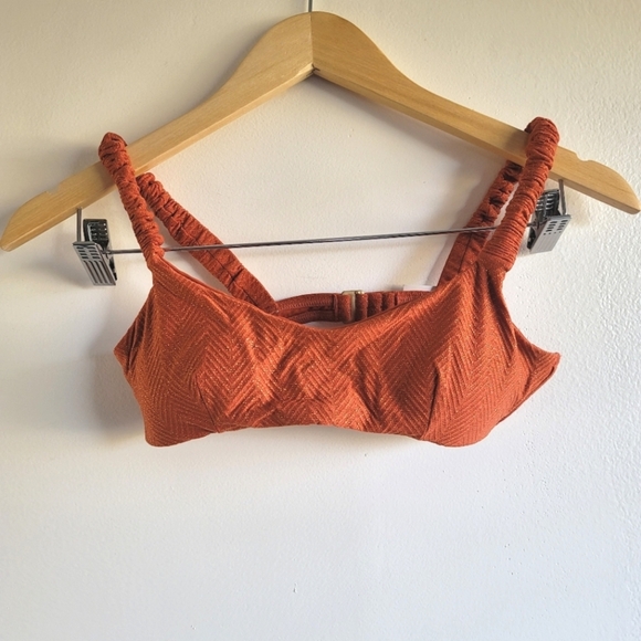 L*Space, Lloyd Bikini Top,‎ Burnt Red Shimmer, Size Small - NWT - Picture 1 of 7